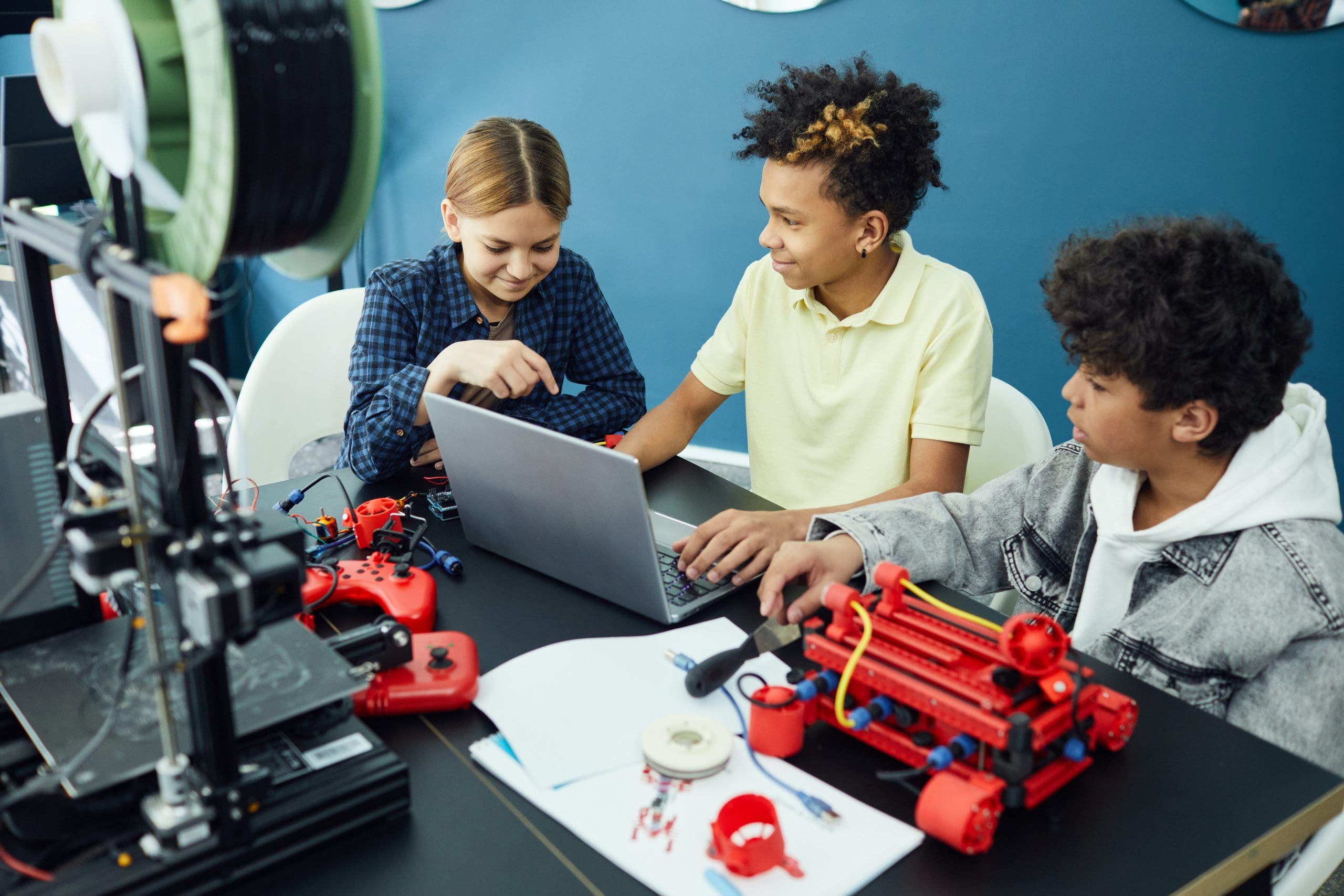 Children attending 3D printing summer camp